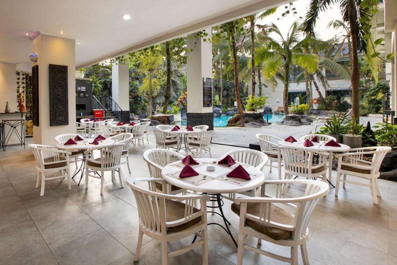 Kimaya Sudirman Yogyakarta By Harris Екстер'єр фото